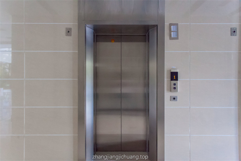 电梯厅